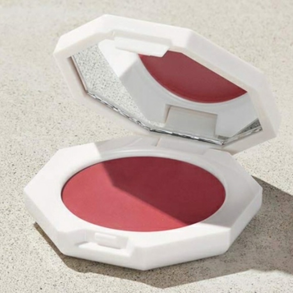 Fenty Cheeks Out Cream Blush - Picture 7 of 16